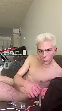 Snapshot of cbuchanan15 chatting on 02-15-26, 04:25 cbuchanan15 online show from 02-15-26, 04:25