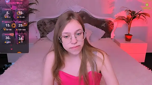 LayriantaVee online show from 01-22-25, 07:14