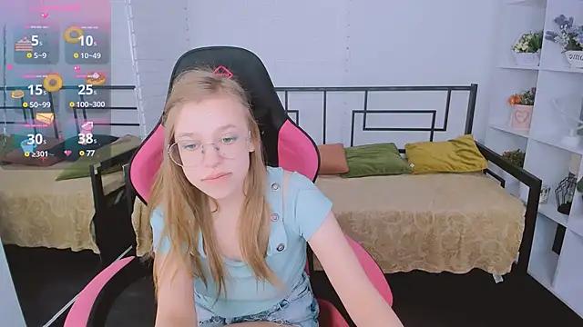 LayriantaVee online show from 02-06-25, 10:48