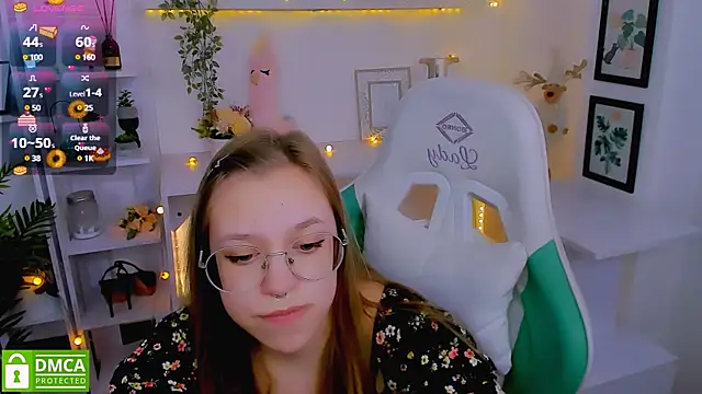 LayriantaVee online show from 02-26-25, 01:08