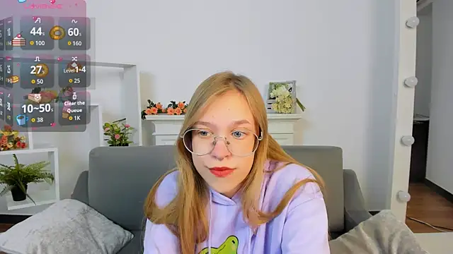 LayriantaVee online show from 09-30-25, 01:16