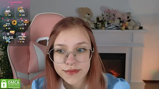 LayriantaVee online show from 05-19-26, 06:53