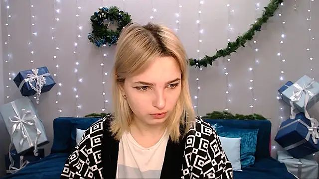 Snapshot of tendermeow chatting on 12-14-24, 09:29 tendermeow online show from 12-14-24, 09:29