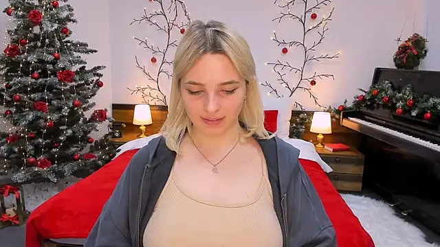 Snapshot of tendermeow chatting on 01-11-25, 12:01 tendermeow online show from 01-11-25, 12:01