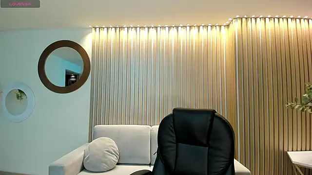 AmberFarrell online show from 03-11-26, 08:04