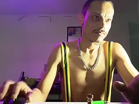 Snapshot of villanocat chatting on 03-01-26, 03:41 villanocat online show from 03-01-26, 03:41