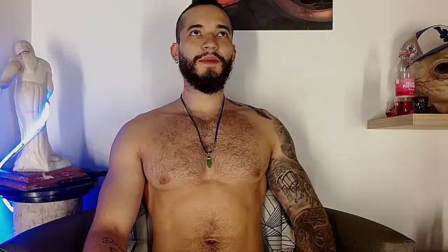 Morgann jones online show from 06-12-26, 03:33