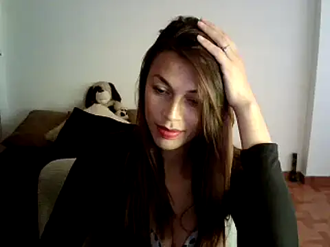 Hanna Charming online show from 12-18-24, 08:57