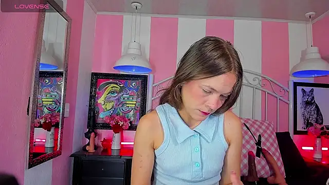 Snapshot of Liah_Grey8 chatting on 07-12-26, 09:17 Liah Grey8 online show from 07-12-26, 09:17