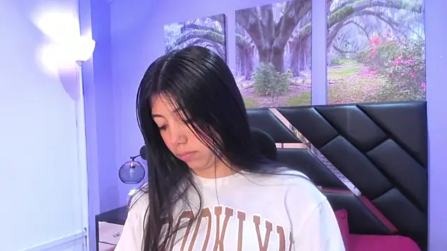 KimberlyVillaLobos online show from 11-24-25, 11:32