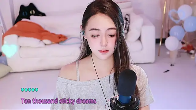 Roseonly  online show from 04-06-26, 04:46