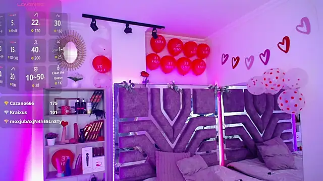 AliceWalker 11 online show from 02-20-25, 02:29