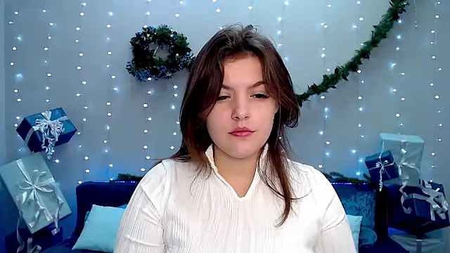 Snapshot of showmeparadise chatting on 12-06-24, 09:43 showmeparadise online show from 12-06-24, 09:43