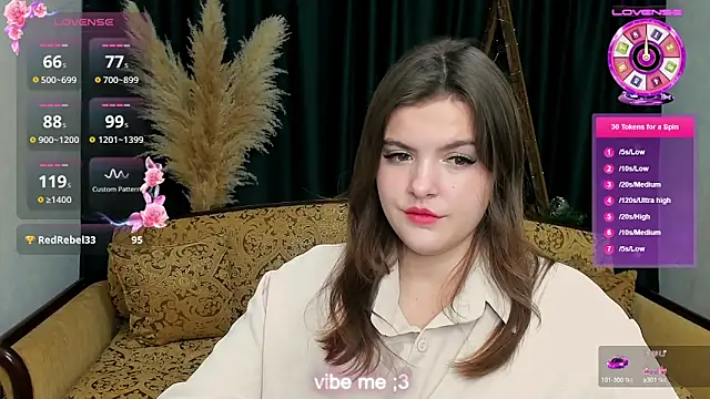 Snapshot of showmeparadise chatting on 01-04-25, 12:49 showmeparadise online show from 01-04-25, 12:49