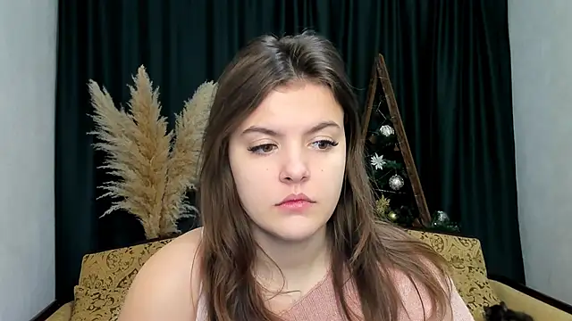 Snapshot of showmeparadise chatting on 01-22-25, 02:14 showmeparadise online show from 01-22-25, 02:14