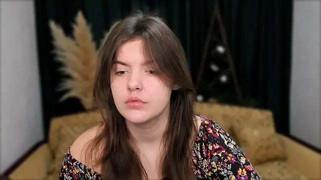 Snapshot of showmeparadise chatting on 02-24-25, 06:27 showmeparadise online show from 02-24-25, 06:27