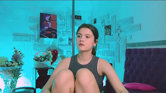 EvaThopson online show from 03-01-25, 03:05