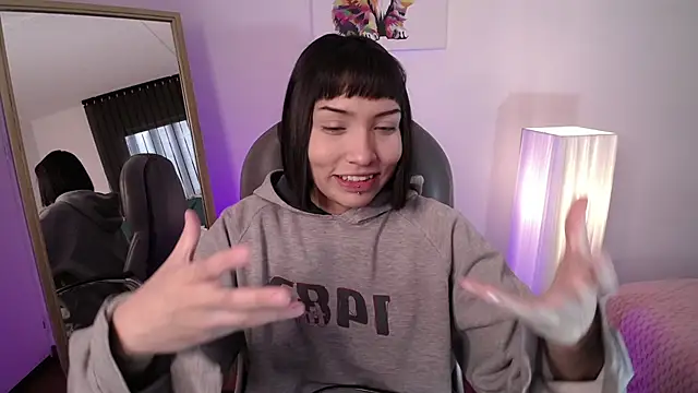 Escarlett Wii online show from 03-16-25, 04:45