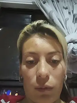 Snapshot of Tefannyy_ chatting on 07-24-26, 02:31 Tefannyy online show from 07-24-26, 02:31