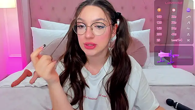 GiaCale online show from 03-09-25, 11:56