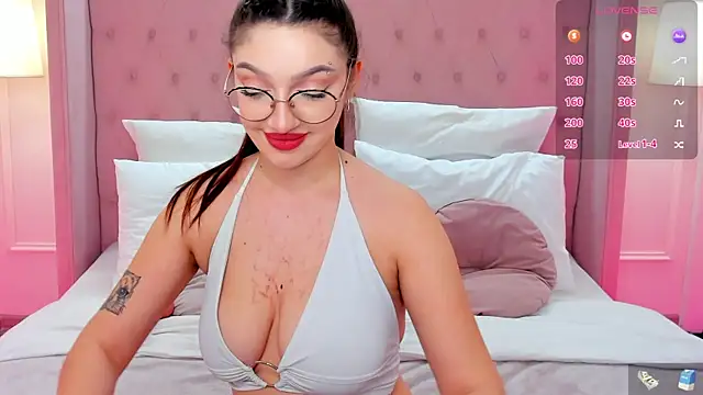 GiaCale online show from 03-12-25, 01:19