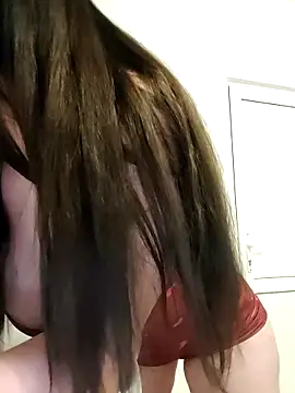 Snapshot of leeya_lee chatting on 02-17-25, 06:26 leeya lee online show from 02-17-25, 06:26