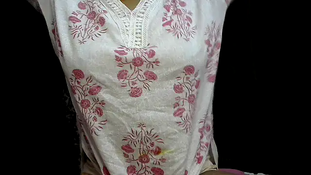 Snapshot of hoor-ki-parii chatting on 12-01-24, 06:08 hoor-ki-parii online show from 12-01-24, 06:08