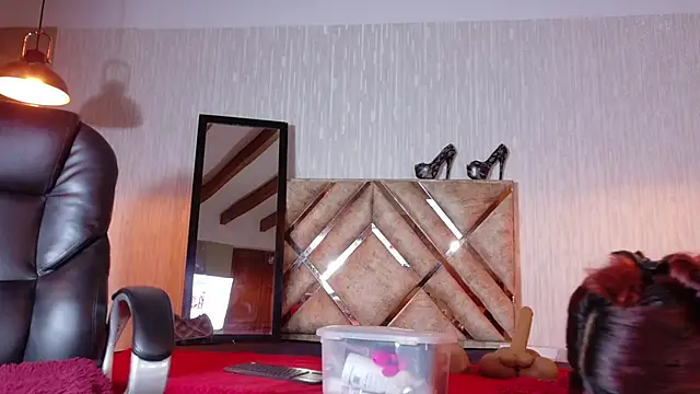 Snapshot of engel_devil chatting on 02-05-26, 11:15 engel devil online show from 02-05-26, 11:15