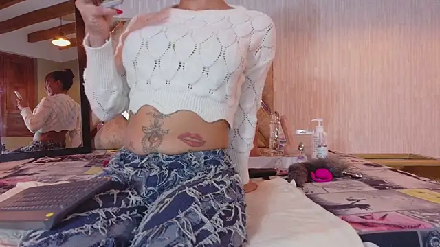 Snapshot of engel_devil chatting on 02-08-26, 11:57 engel devil online show from 02-08-26, 11:57