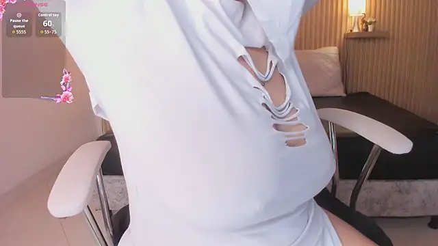 cloe sirena online show from 06-02-26, 01:02