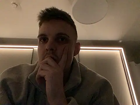 Snapshot of neilho1 chatting on 12-30-24, 05:55 neilho1 online show from 12-30-24, 05:55