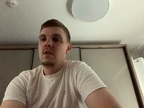 Snapshot of neilho1 chatting on 09-15-25, 07:08 neilho1 online show from 09-15-25, 07:08