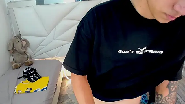 Brayan lopezz online show from 03-18-25, 07:10