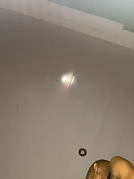 Snapshot of BlueIceCube chatting on 02-26-25, 05:20 BlueIceCube online show from 02-26-25, 05:20