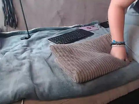 GoddessMonicaNylon online show from 09-20-25, 05:25