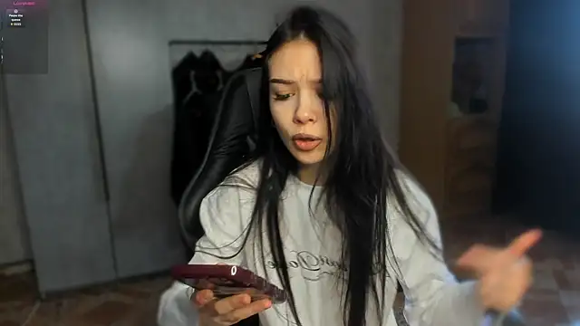 SweetyDeviliya online show from 04-14-26, 06:08