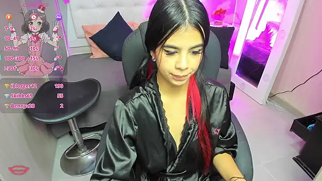 Snapshot of EMALINDA__HILSS chatting on 02-01-25, 06:08 EMALINDA HILSS online show from 02-01-25, 06:08