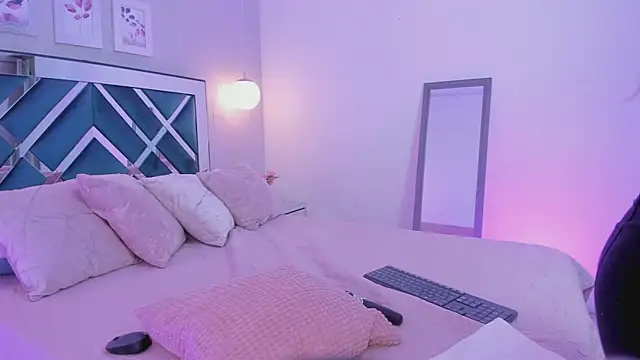 ibella7 online show from 03-06-25, 10:15