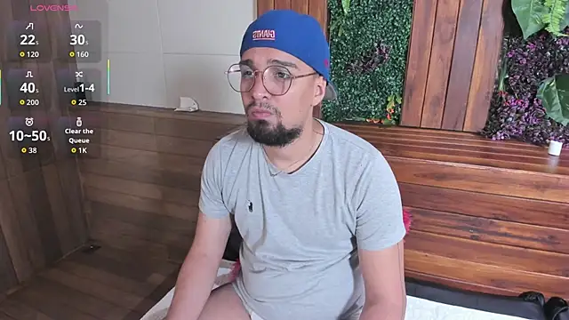 Edward max online show from 03-25-26, 03:34