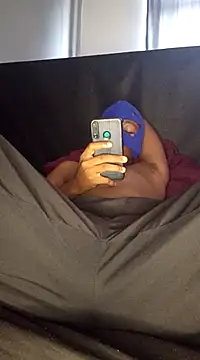 Snapshot of Mischevous_T69 chatting on 03-18-25, 06:57 Mischevous T69 online show from 03-18-25, 06:57