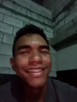 Snapshot of Reynold2608 chatting on 03-14-26, 01:44 Reynold2608 online show from 03-14-26, 01:44