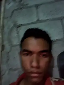 Snapshot of Reynold2608 chatting on 03-28-26, 02:00 Reynold2608 online show from 03-28-26, 02:00