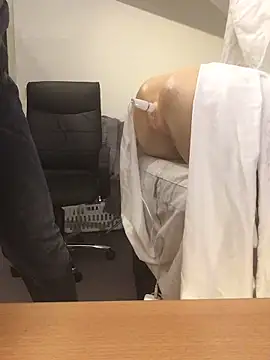 Snapshot of Inseminator69 chatting on 01-07-25, 03:23 Inseminator69 online show from 01-07-25, 03:23