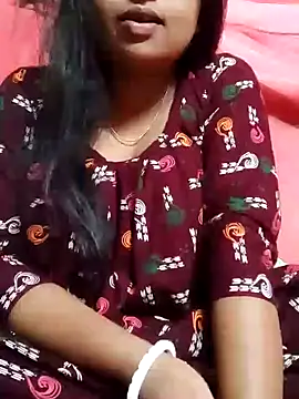 Snapshot of Priya_2222 chatting on 12-09-24, 05:18 Priya 2222 online show from 12-09-24, 05:18