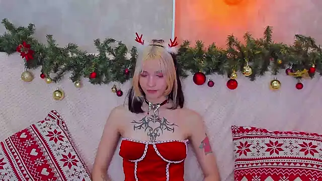as1an girlfriend online show from 12-25-24, 11:00