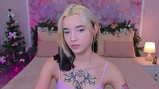 as1an girlfriend online show from 12-29-24, 10:45