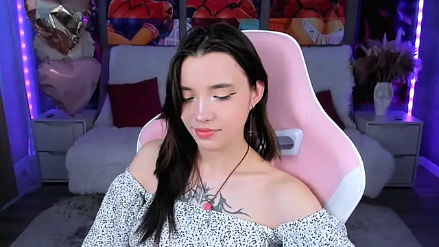 as1an girlfriend online show from 04-07-26, 07:31