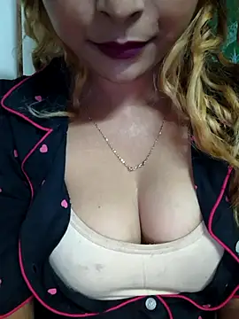 Snapshot of YourFulki chatting on 02-26-26, 11:31 YourFulki online show from 02-26-26, 11:31