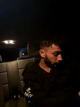 Iulianmarius12 online show from 02-11-26, 09:42