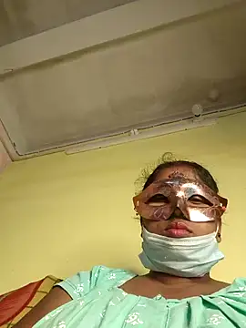 Snapshot of tinabhabhi chatting on 01-23-25, 07:18 tinabhabhi online show from 01-23-25, 07:18